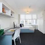 Louise House Hostel